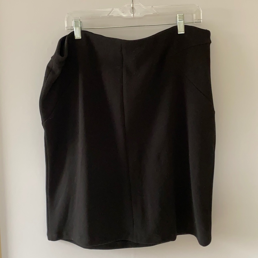 Women’s skirt